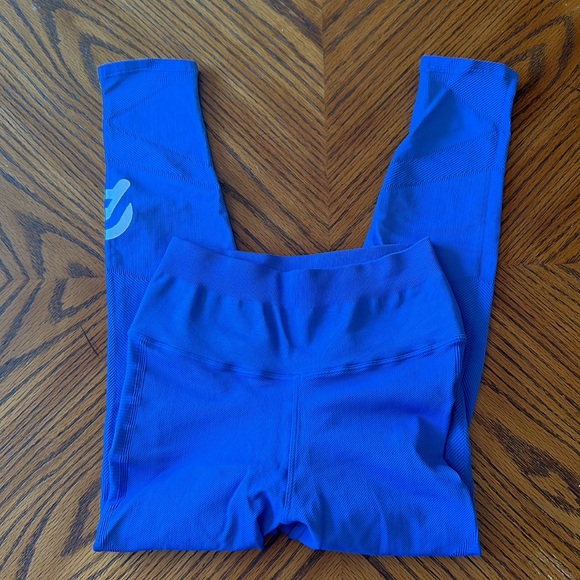 NUX size small Peloton leggings - Picture 2 of 5